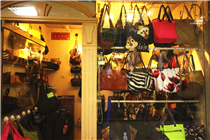 Qian Dai Zi fashion shop
